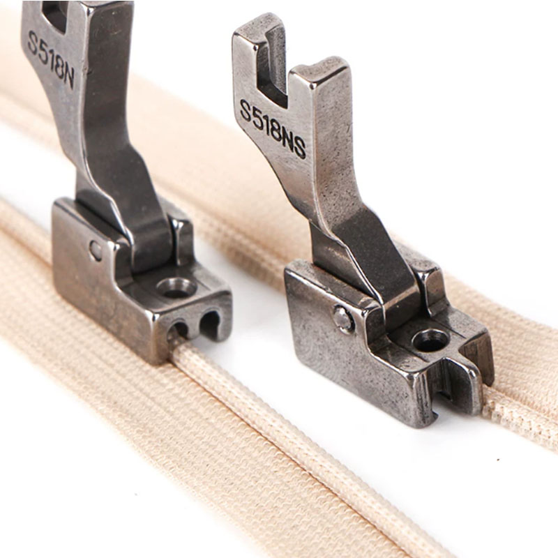 S518 S518N S518NS Onzichtbare  - Sewing Expert recensie en prijs