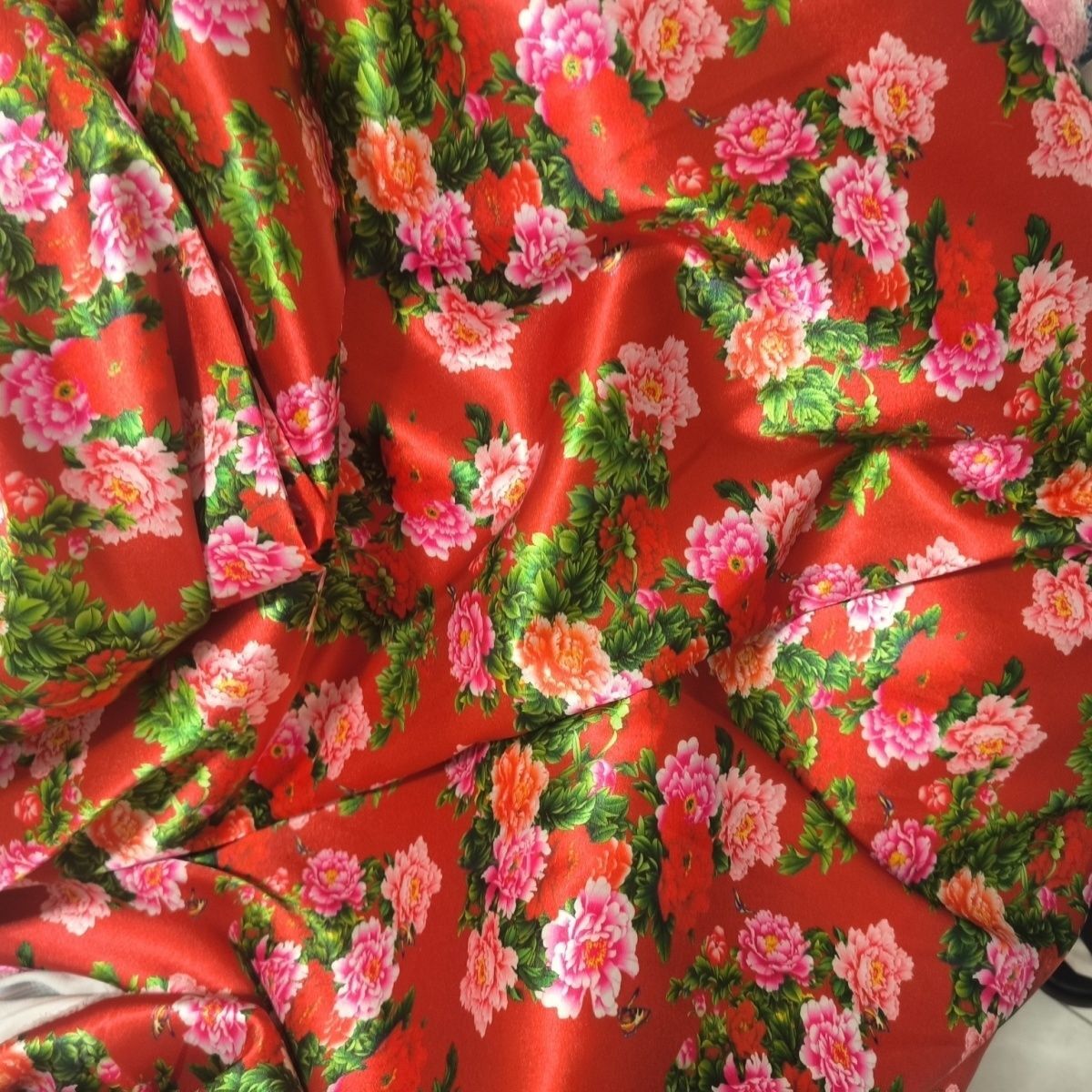 Bloemenprint Acetaat Satijnen  - Sewing Textiles recensie en prijs