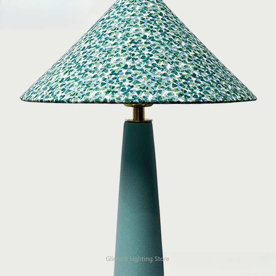Blauwgroene tafellamp in parap - Century Textile & Sewing Supply Reviews recensie en prijs