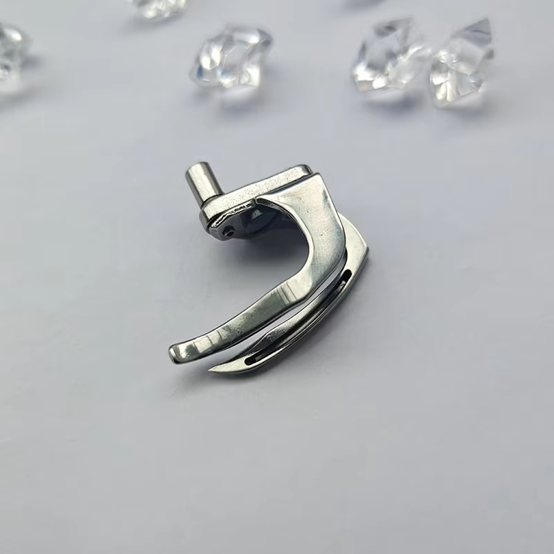 Y68217 Looper voor vier naalde - Sewing Art recensie en prijs